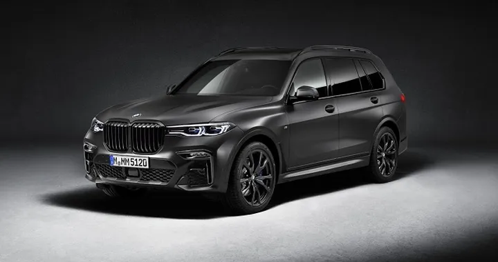 Bmw X7 Dark Shadow Edition: nuova serie speciale
