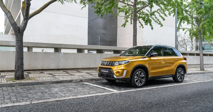 Suzuki Vitara: prime immagini del restyling