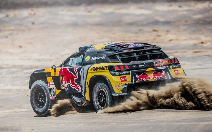 Dakar, ottava tappa: Loeb e Peugeot conquistano la quarta vittoria
