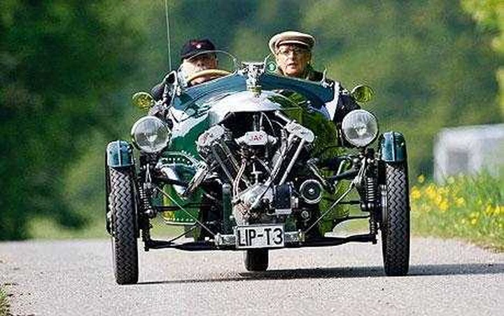 Morgan Motors rilancia l'auto a 3 ruote