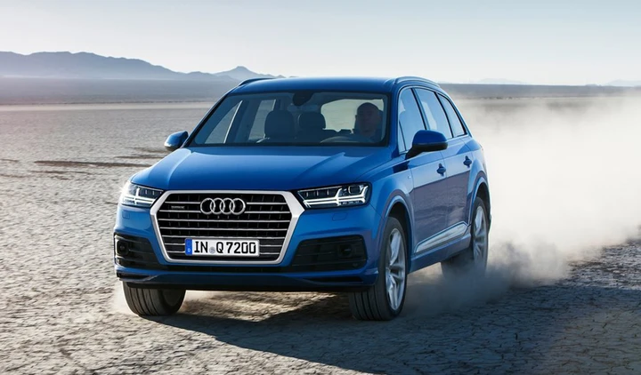Nuova Audi Q7 2015: foto e dati tecnici ufficiali