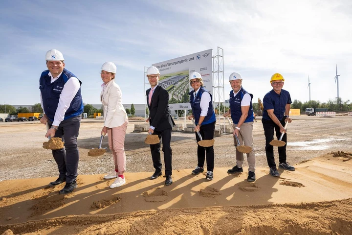 Gruppo BMW nuova fabbrica batterie Lipsia