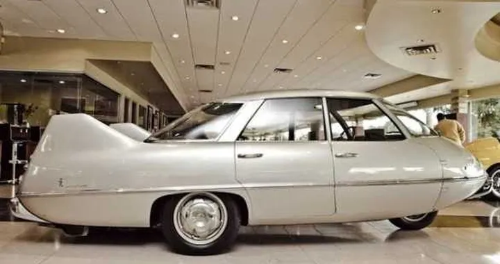 All'asta una concept Pininfarina del 1960