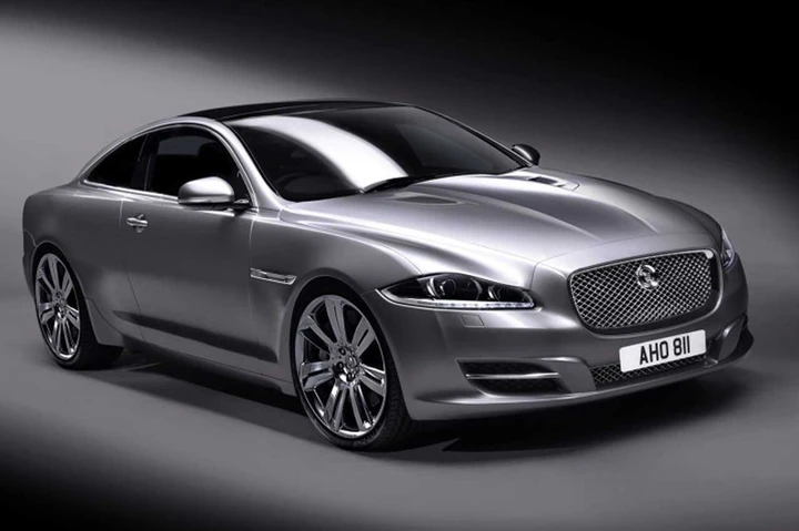 Jaguar XJ Coupé rendering