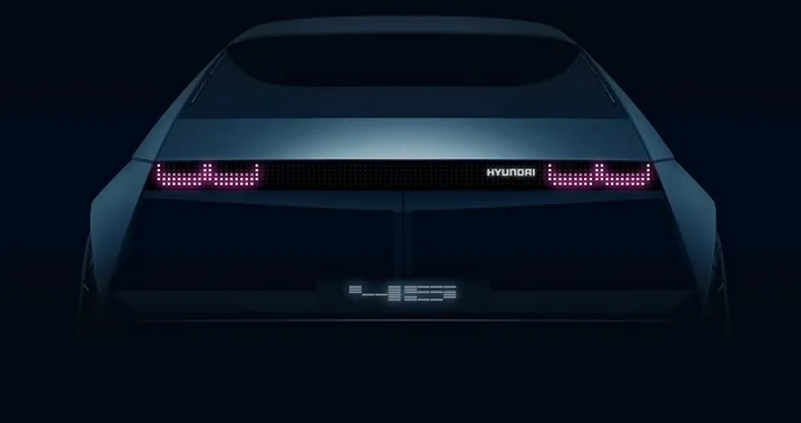 Hyundai 45: e-concept per l’IAA che si ispira alla storica Pony