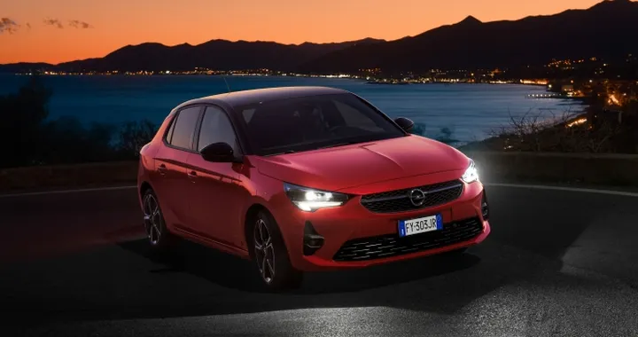 Nuova Opel Corsa 2020: i segreti dei fari a matrice di LED