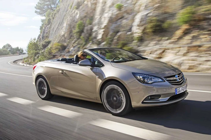 Opel Cascada: a Francoforte con il 1.6 SIDI da 200 CV