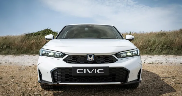 Nuova Honda Civic: il restyling che alza l’asticella tra design, tecnologia e sicurezza