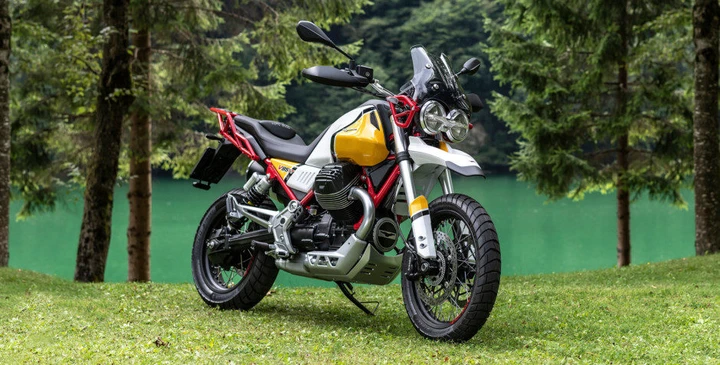 Moto Guzzi V85TT: debutta in America