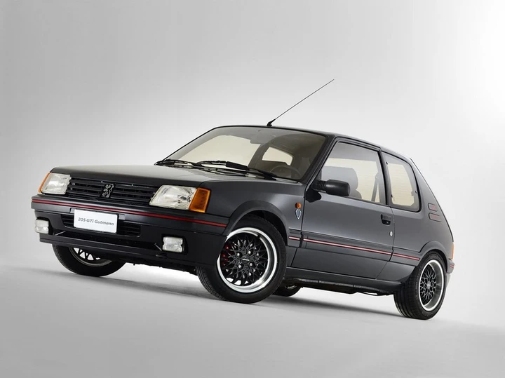 Peugeot 205 1.9 GTI Gutmann: elaborazione d'altri tempi