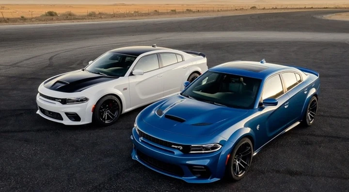 Dodge Charger SRT Hellcat e Scat Pack: ecco il nuovo kit Widebody