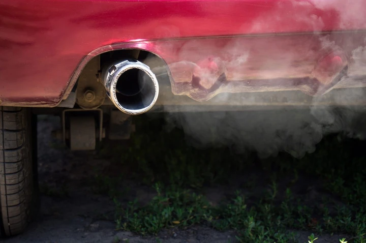 Emissioni CO2, l'Italia ha schivato 370 milioni di euro di multe a gennaio