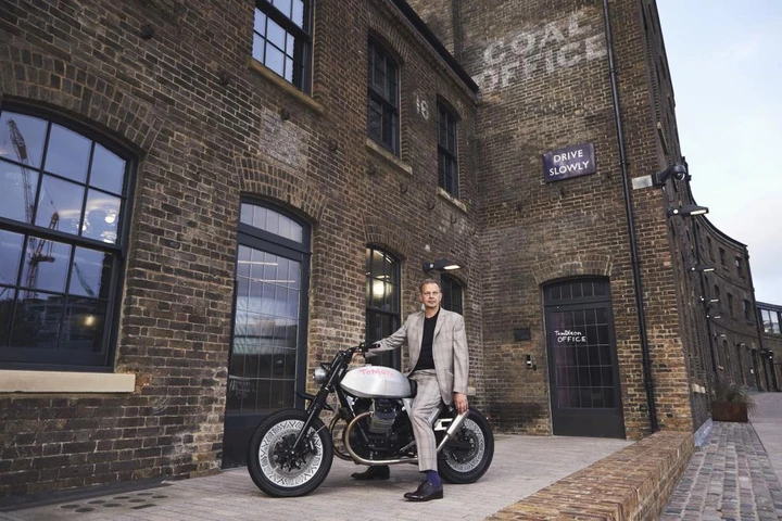 Moto Guzzi protagonista al London Design Festival