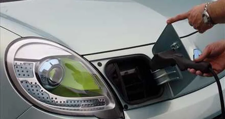 Elettriche Renault per le flotte ALD Automotive dal 2011