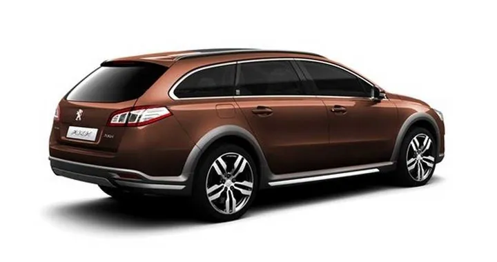 Peugeot 508 RXH: diesel, ibrida e integrale