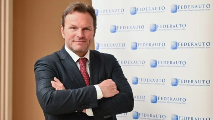 Federauto boccia gli incentivi auto: “Sistema complicato e inefficace”