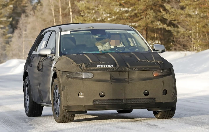Hyundai 45 EV: le foto spia
