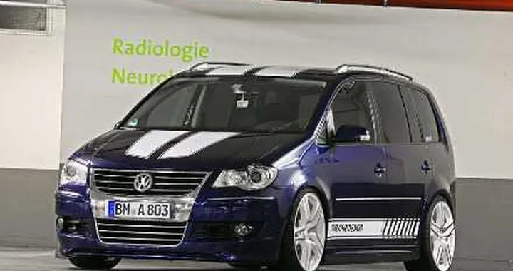 Volkswagen Touran Racing by MR Car Design