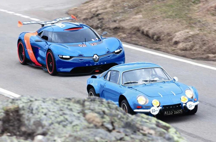 Alpine A110 2016: filosofia Porsche per Renault