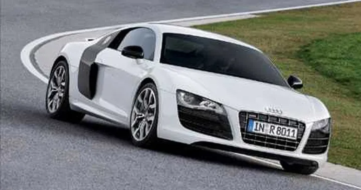 L’Audi R8 V10 arriva negli States e va in beneficenza