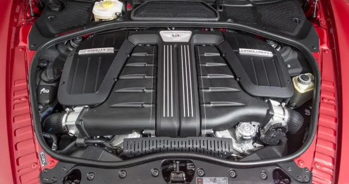 Bentley continuerà a produrre i 12 cilindri