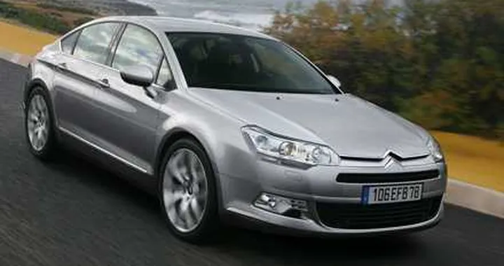 Stile, comfort e sicurezza per la nuova Citroën C5