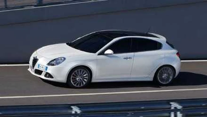 Auto dell'Anno 2011, Giulietta e Duster tra le finaliste
