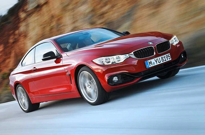 Nuova Bmw M4: dieta al carbonio per l'erede della M3