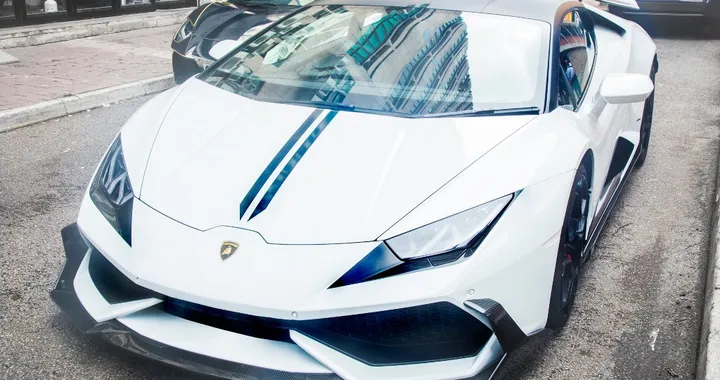 Lamborghini Huracàn Cairo Edition by Dmc