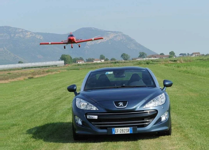 Peugeot RCZ 1.6 THP 200 CV: la prova su strada