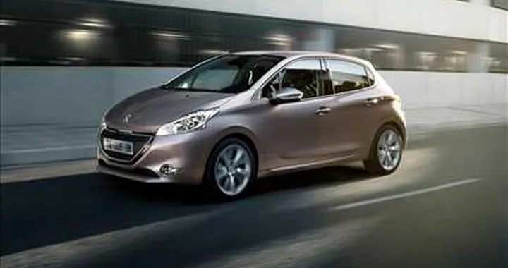 La Peugeot 208 è Auto Europa 2013
