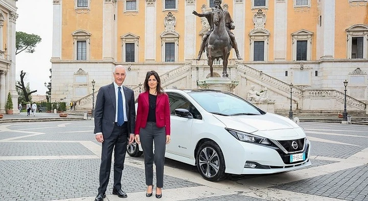 Nissan Leaf ed e-NV200: in servizio a Roma Capitale