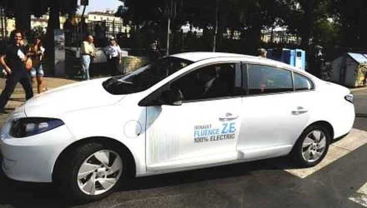 Renault Fluence Z.E. protagonista a Firenze