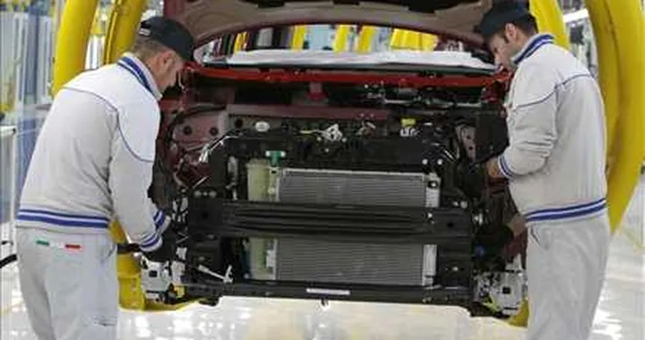Fiat dovrà riassumere 145 operai Fiom a Pomigliano