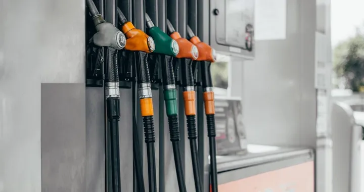 Stangata carburanti: benzina e diesel alle stelle, Sicilia la più colpita