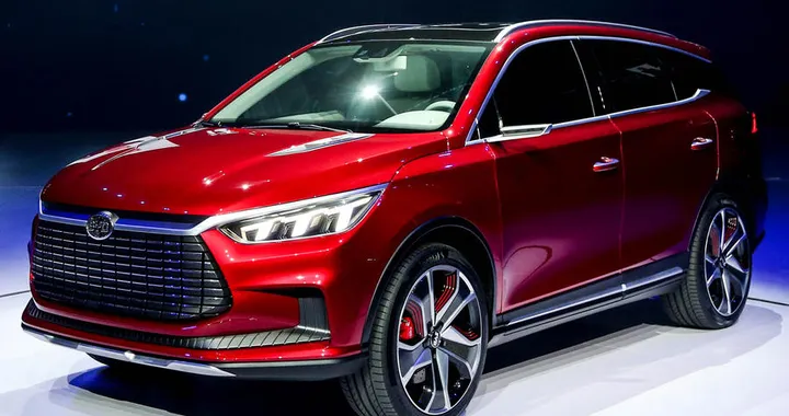 Toyota, partnership con la cinese BYD per lo sviluppo di nuove auto elettriche