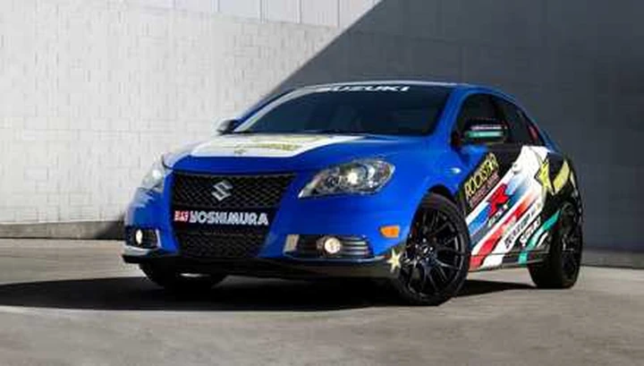 Suzuki Kizashi Apex: voglia di superbike