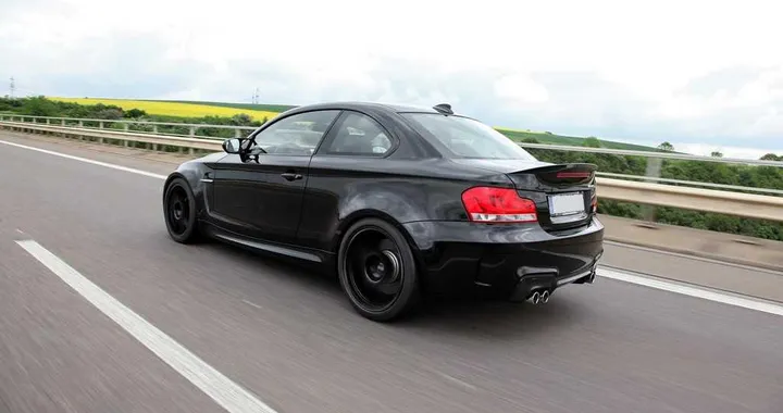 Bmw Serie 1M by Alpha N-Performance
