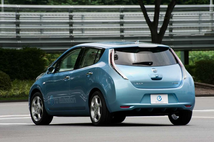 Nissan Leaf, 30.000 euro posson bastare