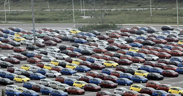 Incentivi auto elettriche: la protesta dei territori esclusi accende il dibattito