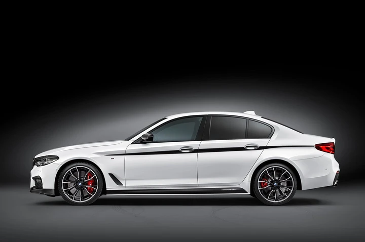 Nuova Bmw Serie 5: debuttano gli accessori M Performance