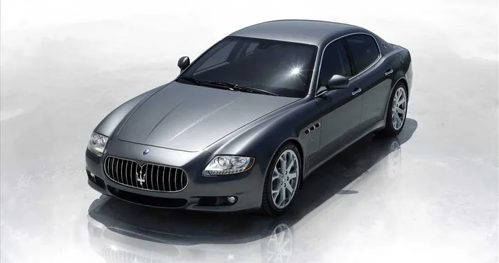 Auto blu: ancora invendute le Maserati blindate
