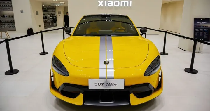 Da 1548 a 900 cavalli: Xiaomi taglia la potenza della sua supercar e scoppia la rivolta
