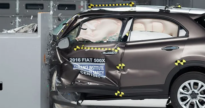 Crash test IIHS: negli Usa le auto sono sempre più sicure