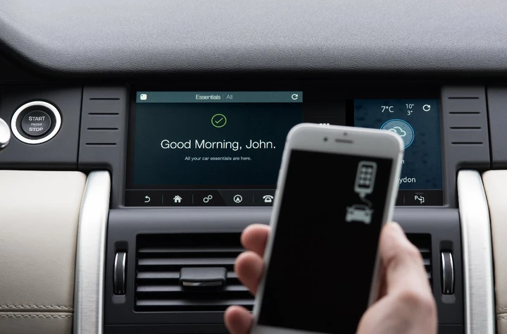 Land Rover Discovery Sport 2016: debutta il Tile Tracker
