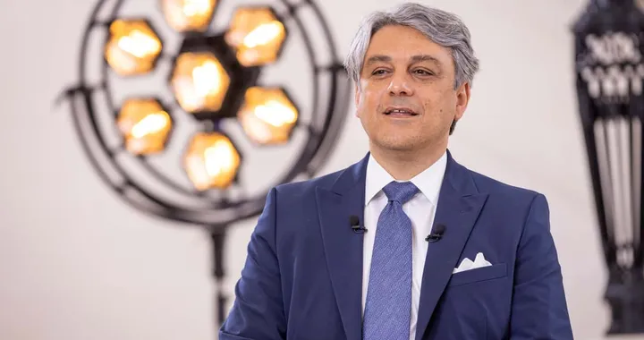 Renault, Luca de Meo: ‘L’elettrico non è l’unica soluzione per la mobilità del futuro’