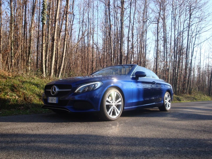 Mercedes Classe C Cabrio: la prova su strada