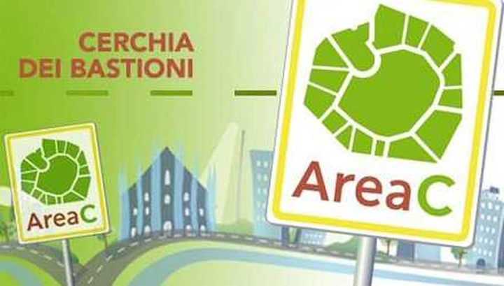 Area C Milano: ingressi scesi del 35,9%