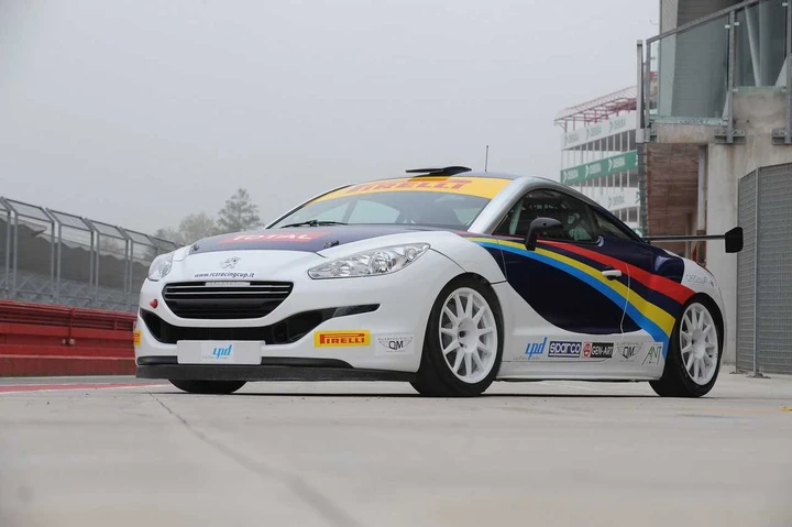 Peugeot RCZ CUP, in pista a Imola