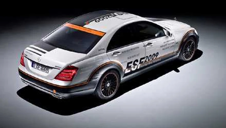 Mercedes-Benz ESF 2009